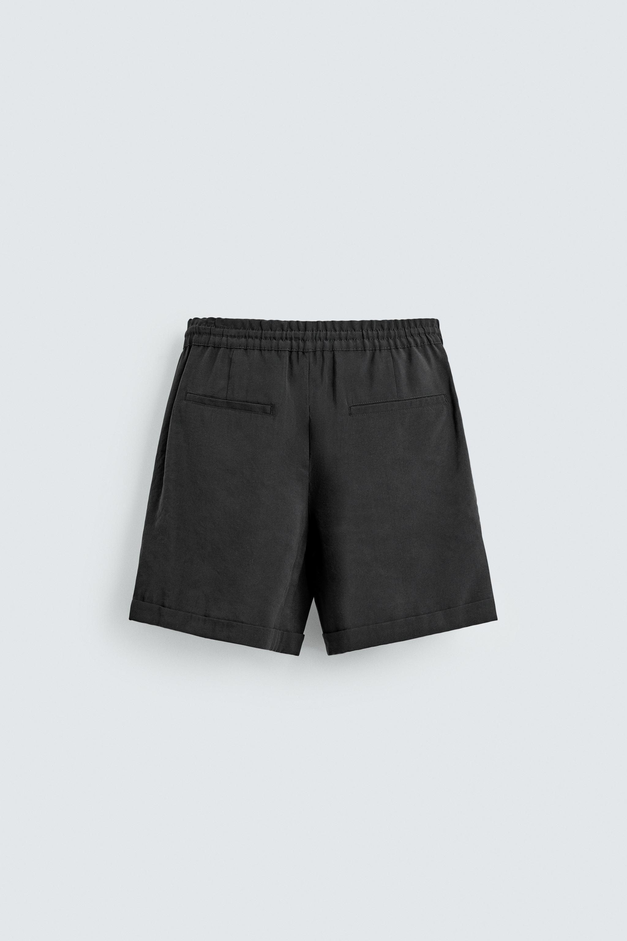 FLOWY RELAXED FIT SHORTS